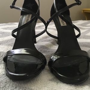 Crisscross scrappy Steve Madden sandal heels