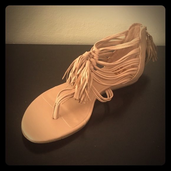 Dolce Vita Ilana sandals