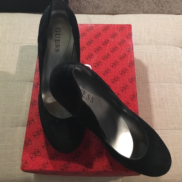 black suede platform pumps by guess