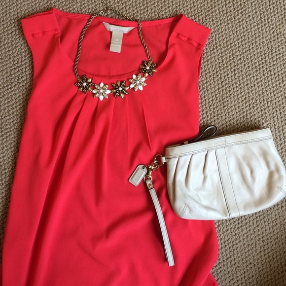 Banana Republic Tops - Banana Republic bright shell