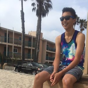 Meet your Posher, Max