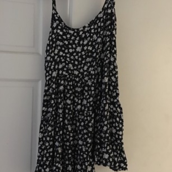 Brandy Melville Dresses Flowy Dress Short And Perfect Poshmark