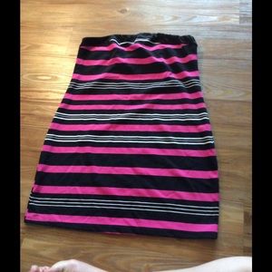 Striped tube dress.