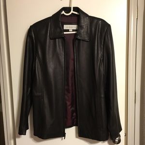SOFT Liz leather coat.