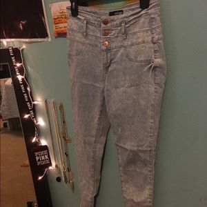 Refuge High-Waisted Acid Wash Jeans