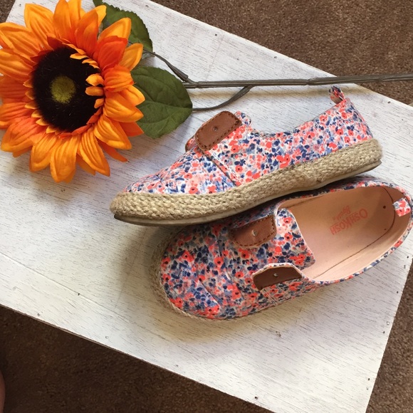 OshKosh B'gosh Other - ✨HP✨🍭OshKosh Floral Espadrilles