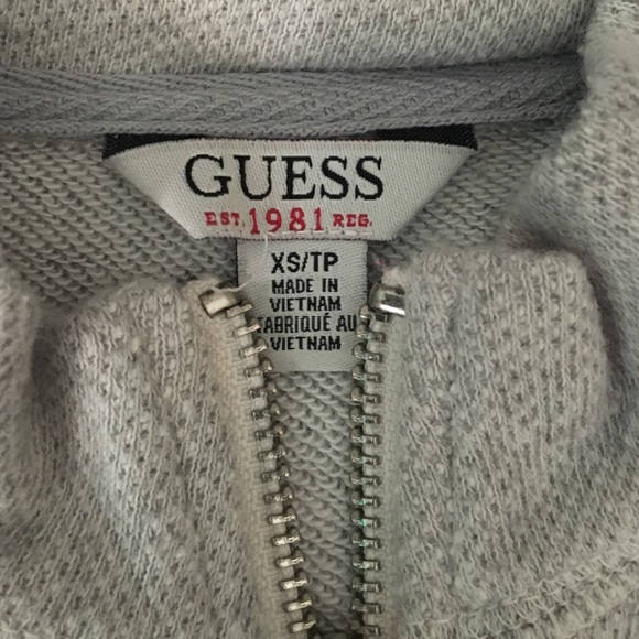 long sleeve GUESS zip up - Picture 2 of 4