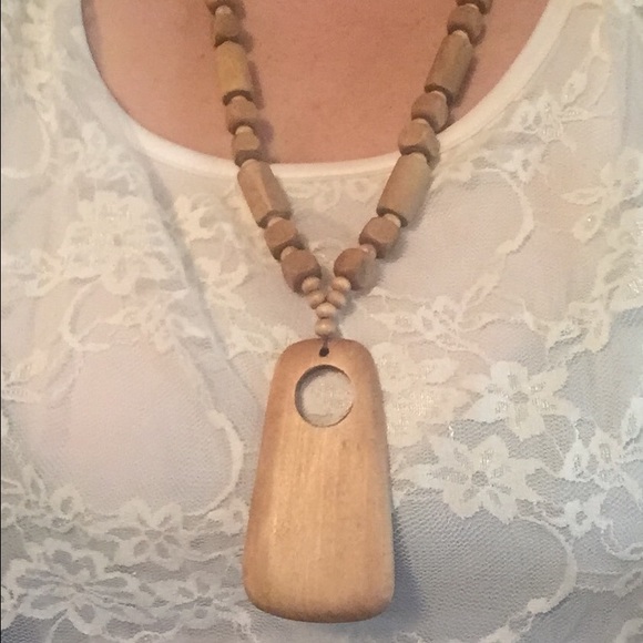 Long light brown wood necklace