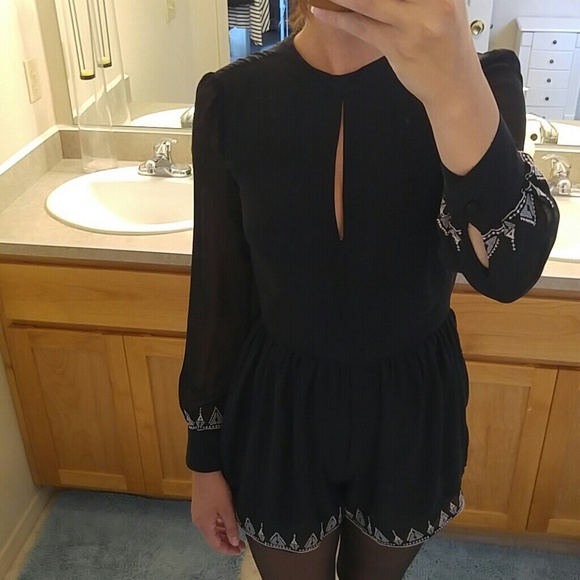 House of harlow romper - Picture 1 of 4