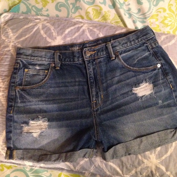 Distressed Boyfriend Shorts