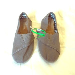 Gray Toddler Velcro Toms