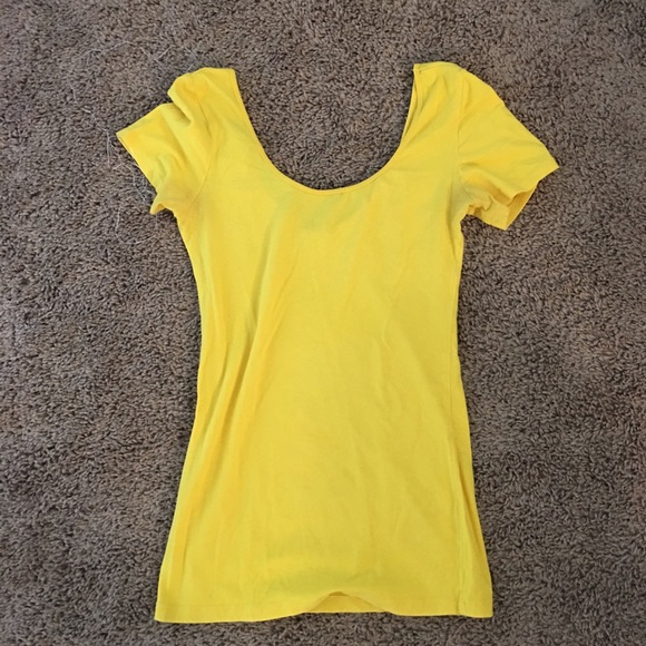 Simple tee