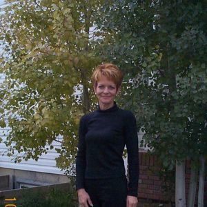 Meet your Posher, Laurie