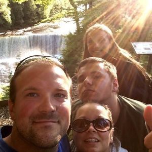 Meet your Posher, Crystal