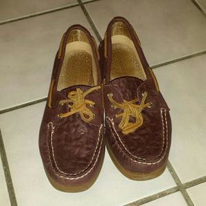 Maroon Sperry Shoes