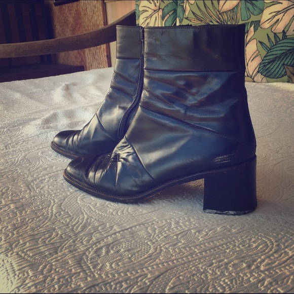 Paul Green Italian leather booties