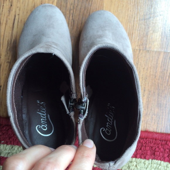 Beautiful suede taupe candies booties - Picture 4 of 4