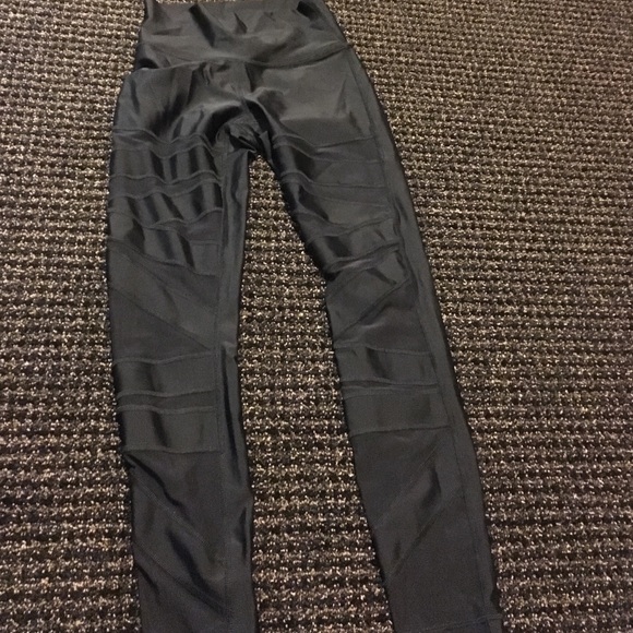 Lulu lemon leggings