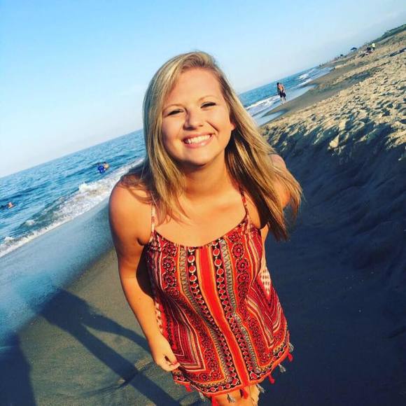 Meet your Posher, Emma - Picture 1 of 1