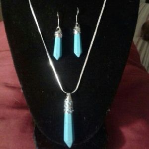 New *HC Blue Howlite 925 Sterling 18"Nk/Er Set