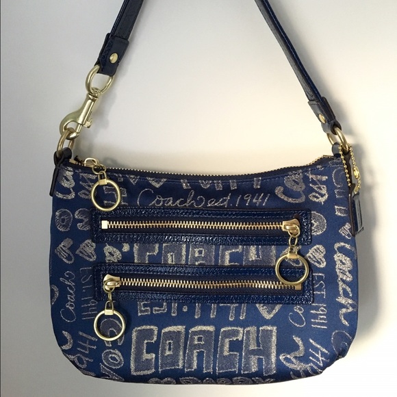 COACH Poppy Story Patch Shoulder Bag