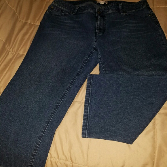 Chico's Denim - 👍PRICE REDUCED👉Chico's.. Denim Jean Capri's