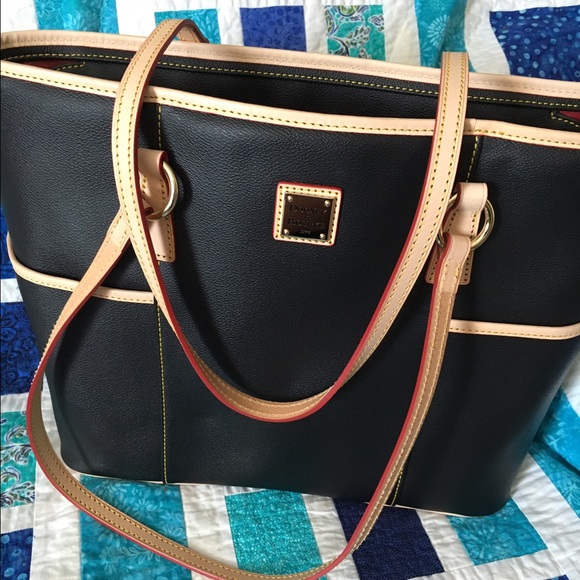 Dooney and Bourke Helena tote