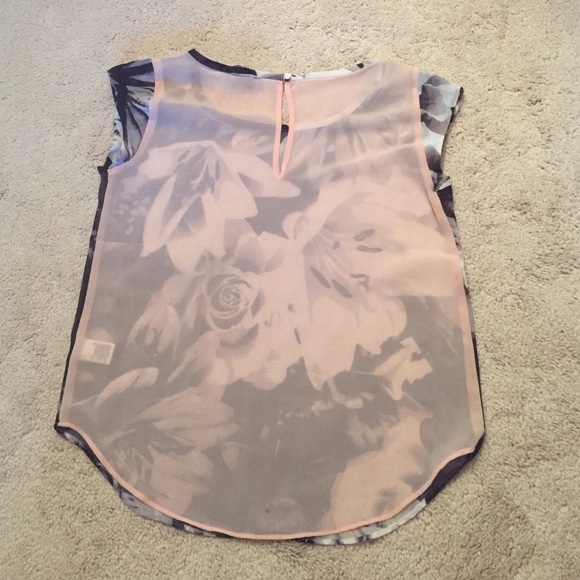 Floral sheer blouse from American Eagle - Picture 2 of 3