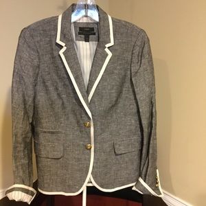 Blazer. Linen.