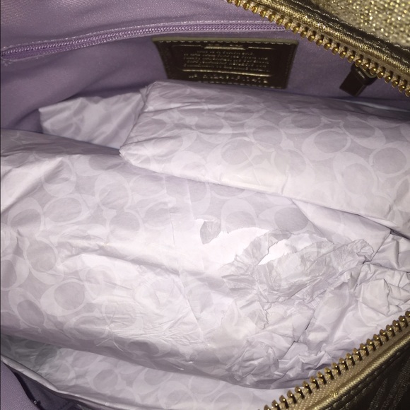 💥SOLD💥 NWOT Coach purse - Picture 2 of 3