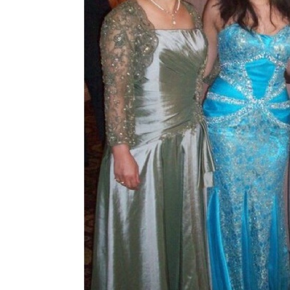 Dresses & Skirts - Olive Green Montage Gown