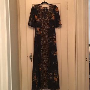 Band of Gypsies Floral Maxi Dress Size Medium