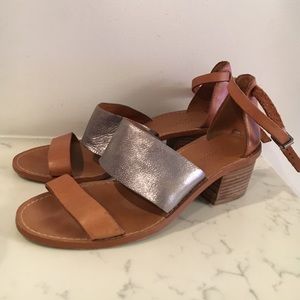 Warren Sandal in Brown/Silver