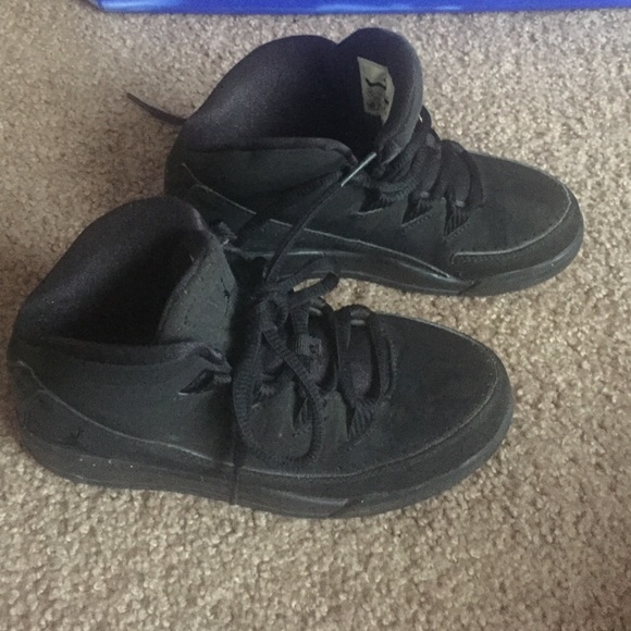 Young boys Jordan's