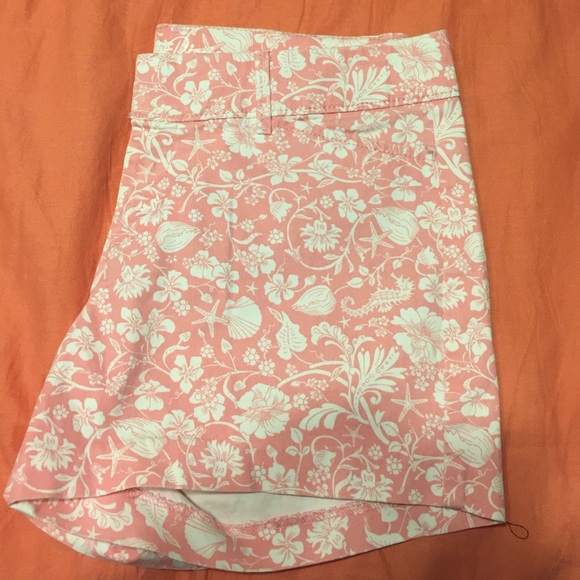 Pink/white Floral Pixie Shorts