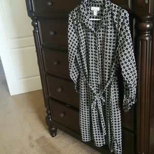 Classy Motherhood Maternity long sleeve dress