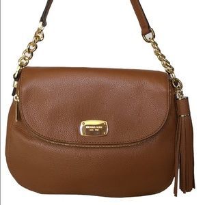 🎉🎉Michael Kors large Bedford🎉🎉