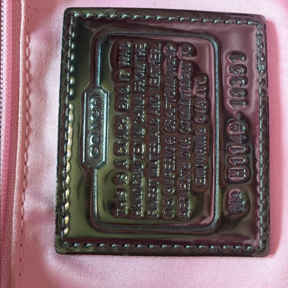 Coach purse - Picture 3 of 3