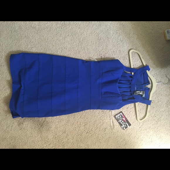 Body con blue dress