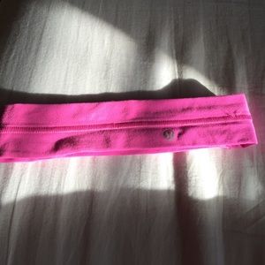 Lululemon sport headbands
