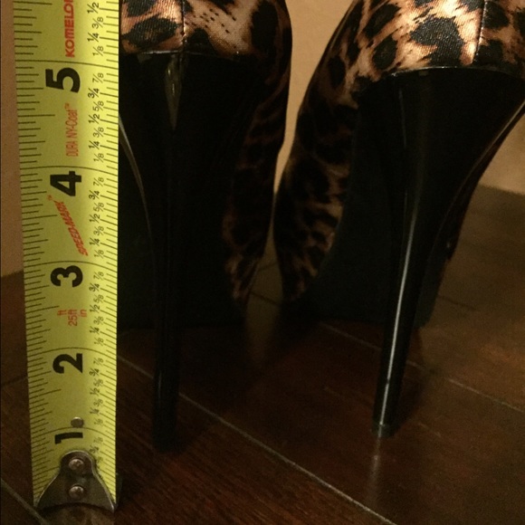 Leopard Print Satin Heels - Picture 3 of 4