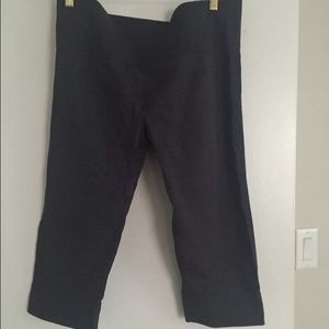 Lululemon Dark Grey Crop Leggings