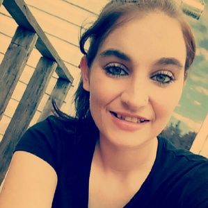 Meet your Posher, Brandie