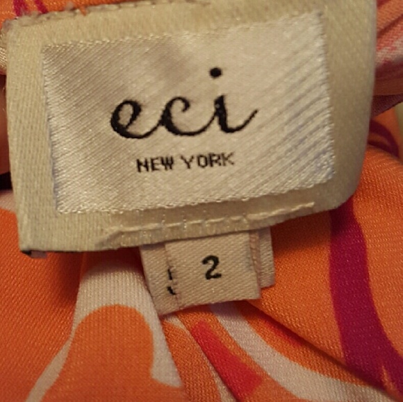 Summer dress - Picture 3 of 4