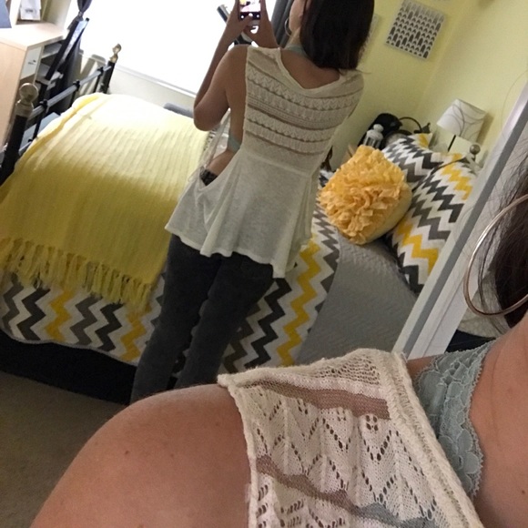 Free people see through lace tank - Picture 7 of 7