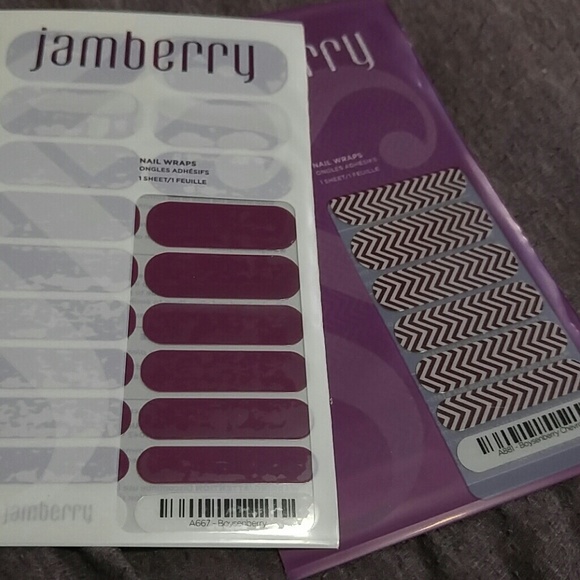 Bundle for @karenszilli