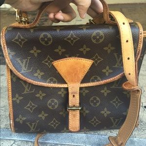 ❌Vintage Louis Vuitton handbag❌