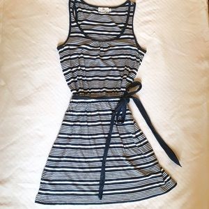 Vineyard Vines Sleeveless Dress