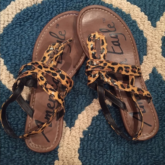 American Eagle sandals