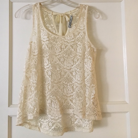 Nordstrom brand Chloe K cream colored tank top